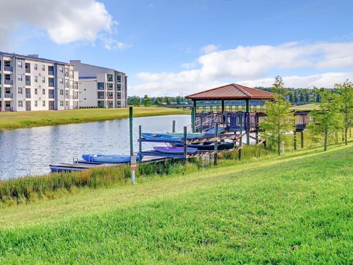 Gorgeous 2Br Lakeview Condo With Waterpark キシミー エクステリア 写真
