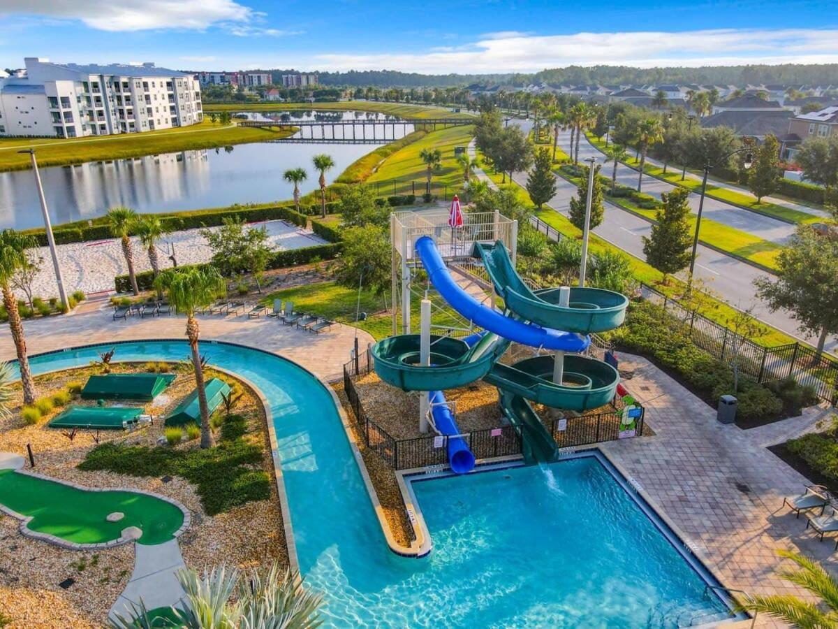 Gorgeous 2Br Lakeview Condo With Waterpark キシミー エクステリア 写真