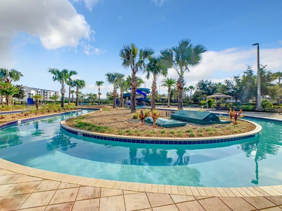 Gorgeous 2Br Lakeview Condo With Waterpark キシミー エクステリア 写真