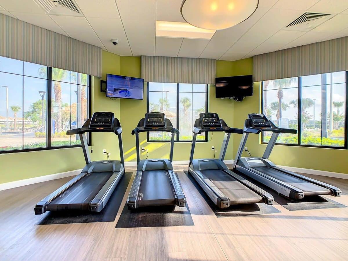 Gorgeous 2Br Lakeview Condo With Waterpark キシミー エクステリア 写真